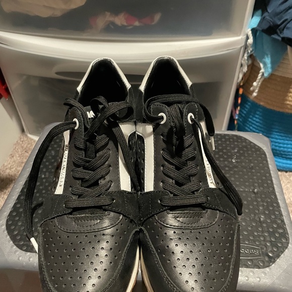 Michael Kora size 7.5 - Picture 4 of 5